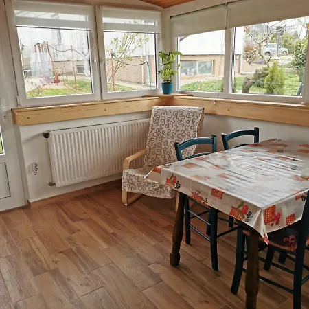 Apartamento Gyoengy *